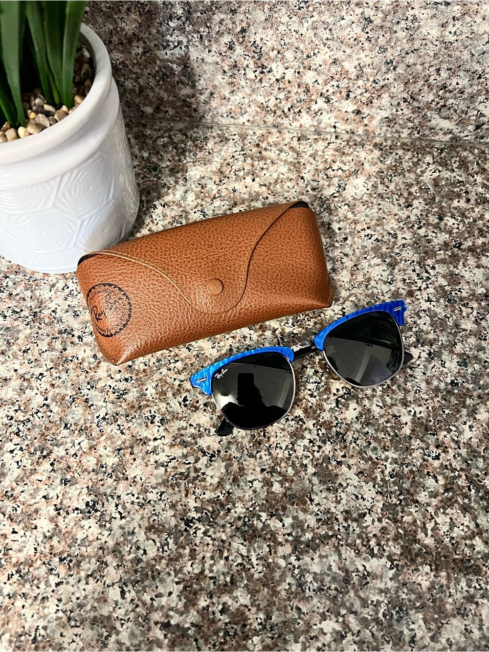 Ray bans sunglasses